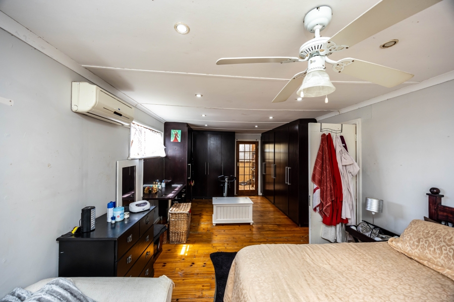 6 Bedroom Property for Sale in Kaysers Beach Eastern Cape